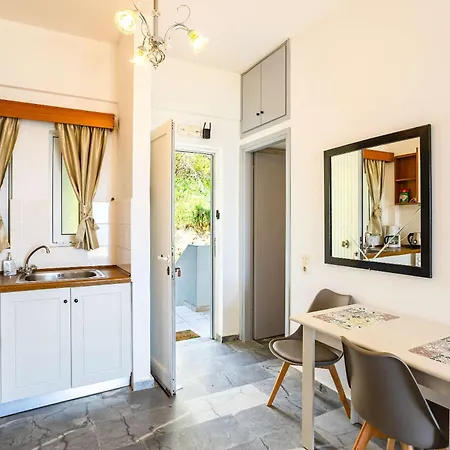 Beachfront Nest Memi, - Seaheaven - A4 아파트 *